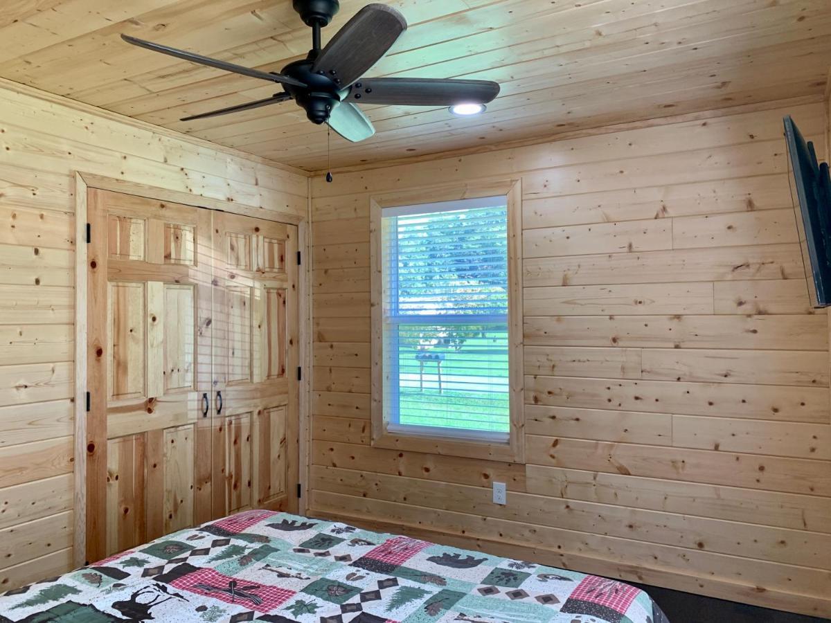 The Brick House: Brand New! 3 Bedroom Home With Private Driveway Pigeon Forge Luaran gambar